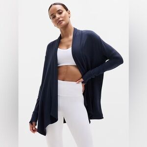 Athleta PRANAYAMA RESTORE WRAP in Navy